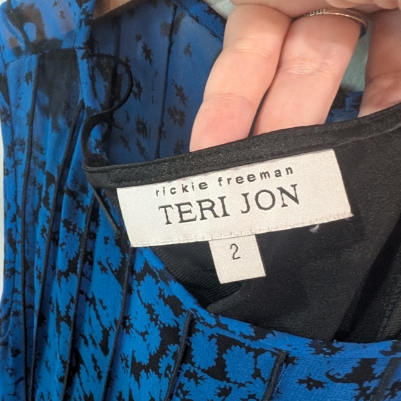 Rickie Freeman for Teri Jon Blue and Black Sheath Midi Dress - Picture 7 of 12